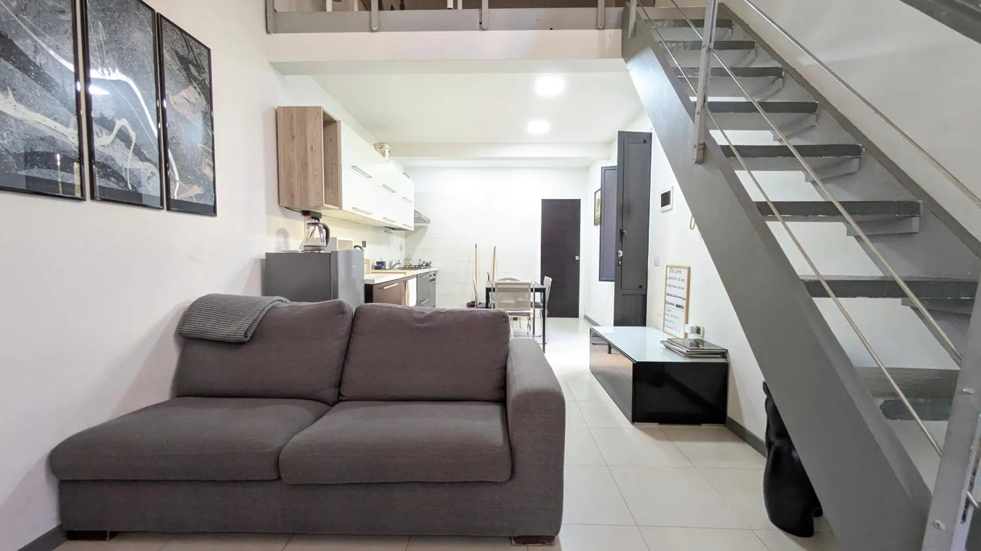 Apartament Loft Vicolo Lavico Katania Włochy